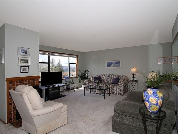 4th image of 4209 223rd Pl SE