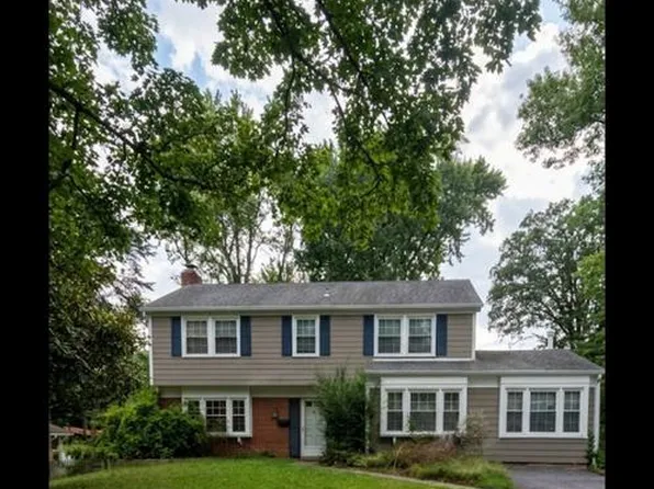 4010 William Ln, Bowie, MD 20715