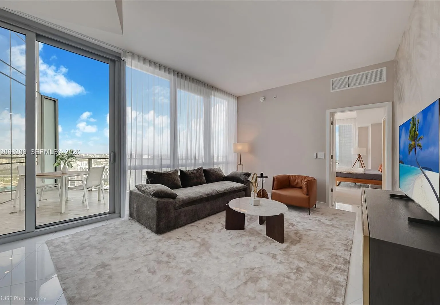 Paramount Miami Worldcent — Photo 2