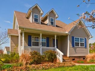 105 Starboard Ct, Currituck, NC 27929