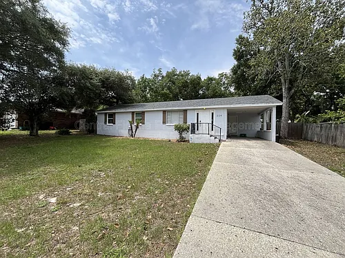 224 Lakewood Dr Photo 1