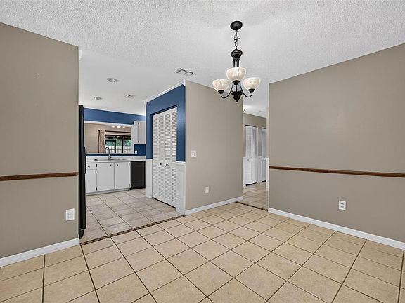 5th image of 512 DERBY DRIVE