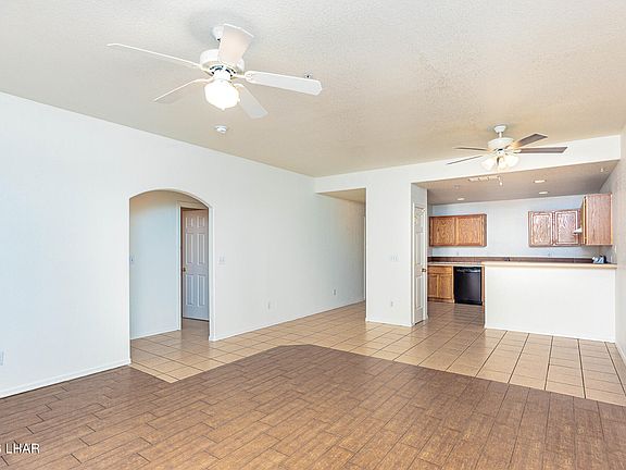 5th image of 1370 Tanqueray Dr