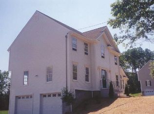 5 Kettletown Rd, Southbury, CT 06488