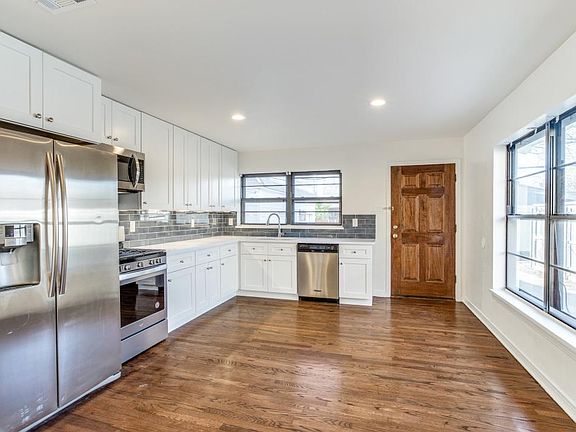 3rd image of 5914 Vickery Blvd