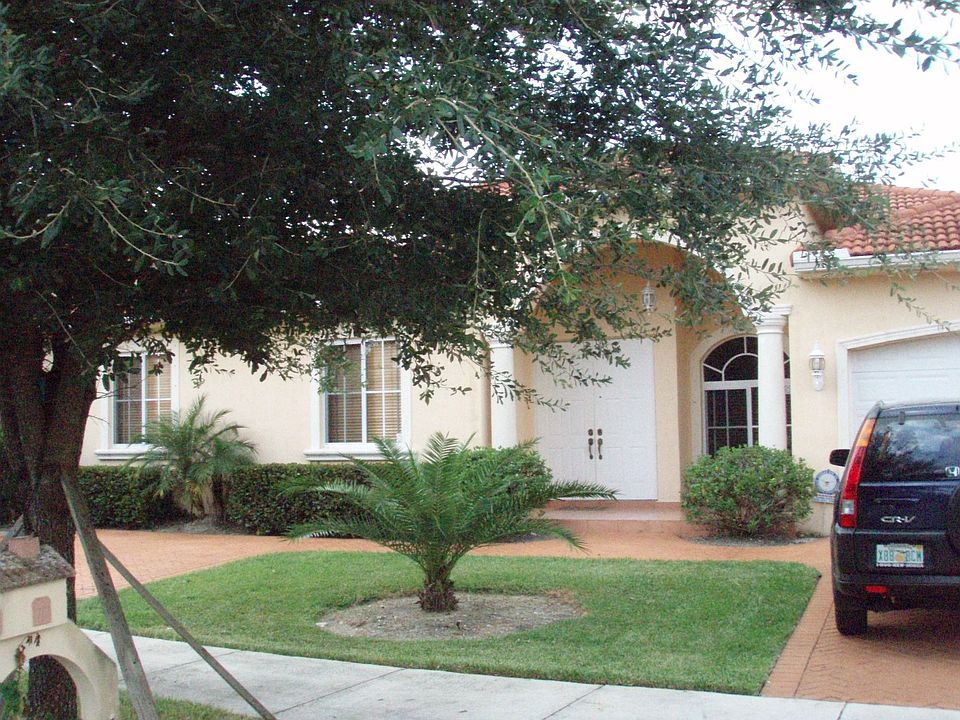 1st image of 17464 NW 91st Ave