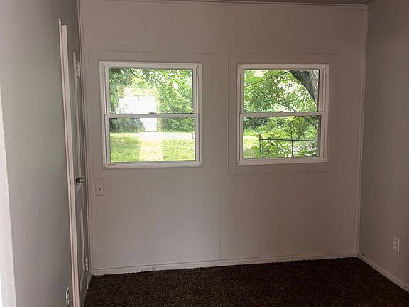 4th image of 3519 Euclid Ave