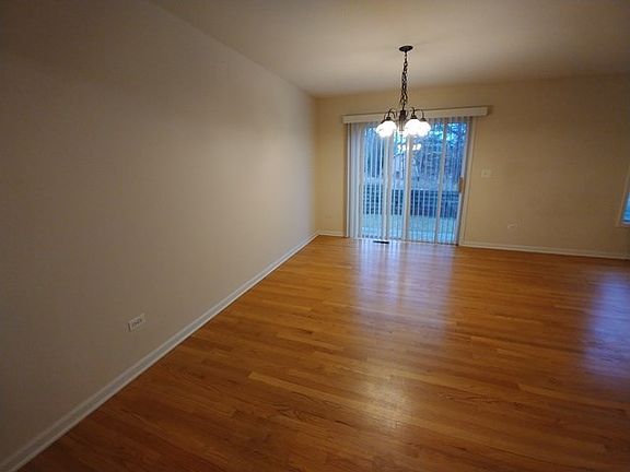 5th image of 1502 Scarlett Way #1502