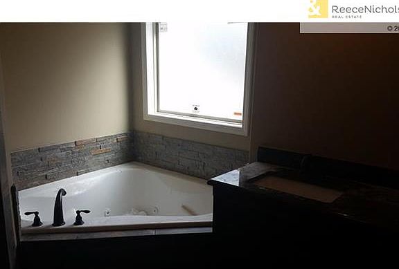 2nd image of 8819 N Norton Ave