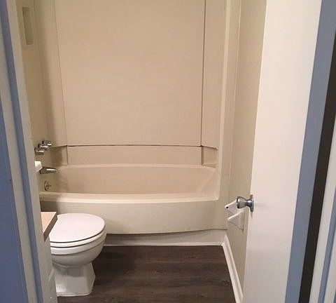 4th image of 8286 San Jose Manor Ct APT 08