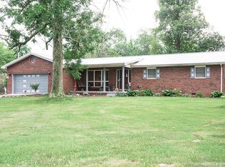 28 S Finley Firehouse Rd, Scottsburg, IN 47170