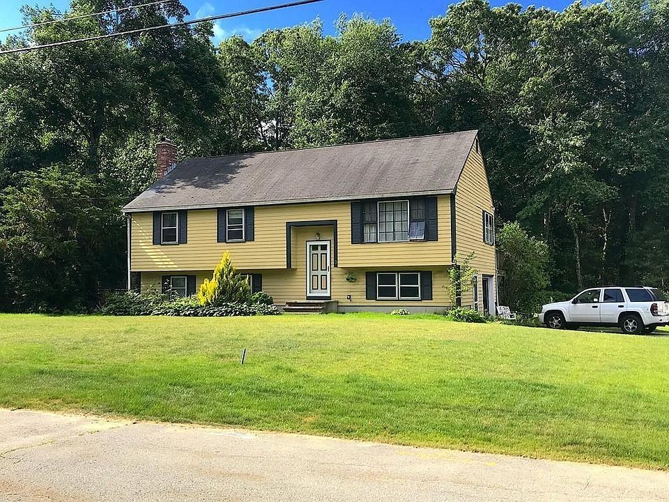 1st image of 3 Birchwood Dr