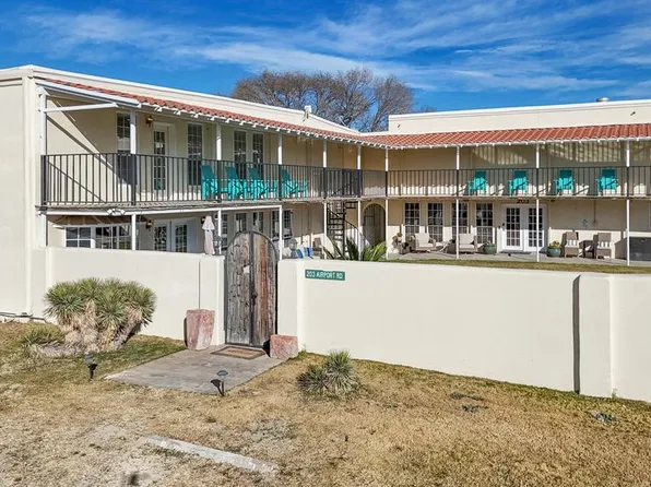 201/203 Airport Rd, Marathon, TX 79842