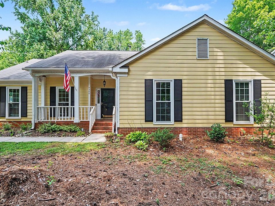1st image of 4300 Saxonbury Way