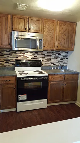 813 Wood St #3 Photo 1