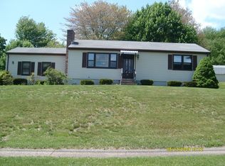 6 Maplewood Rd, Southington, CT 06489