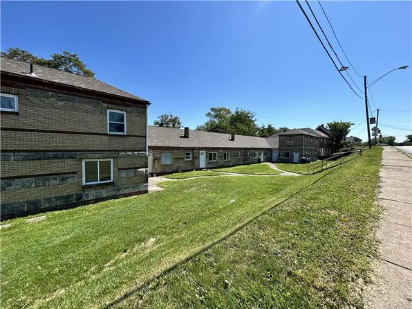 3631 Sunset Blvd APT 4, Steubenville, OH 43952