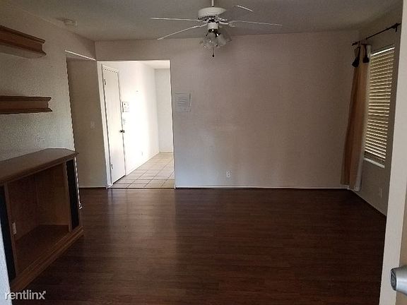 3rd image of 16910 N 158th Ave