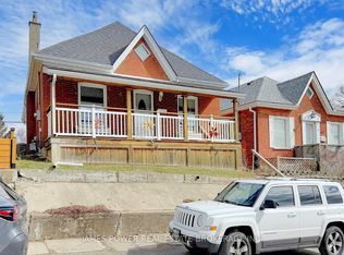 14 Grandview St, Brantford, ON N3R 1Y4