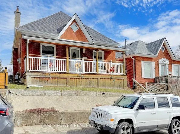 14 Grandview St, Brantford, ON N3R 1Y4