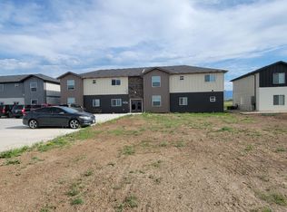 1406 Windsor Dr, Ranchester, WY 82839