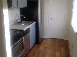 900 Moses Ct APT E, Raleigh, NC 27604