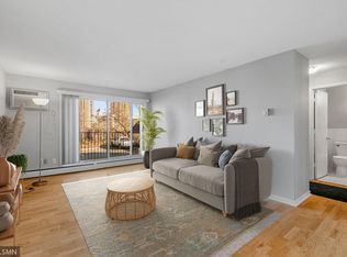 520 Ridgewood Ave APT 103, Minneapolis, MN 55403