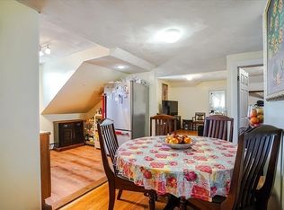 12 Willson St #2, Salem, MA 01970