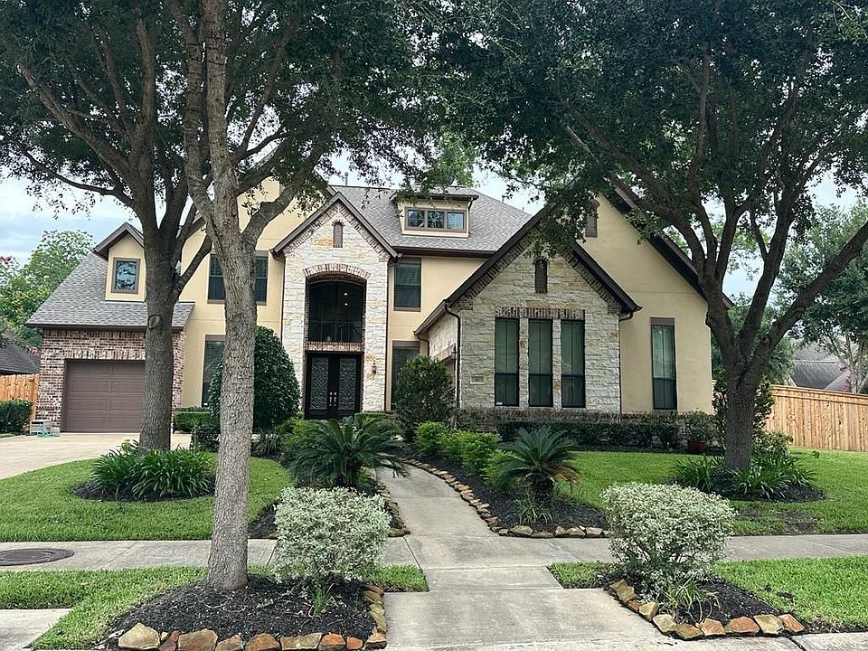 1st image of 46 Fort Arbor Ln