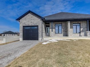 381 Argyle Ave, Norfolk County, ON N4B1J3