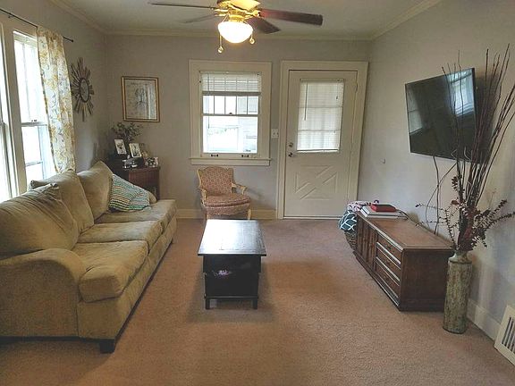 2nd image of 1612 McReynolds Ave NW