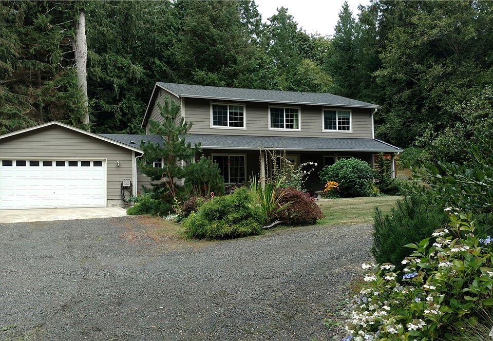 1st image of 1140 SE Somers Dr