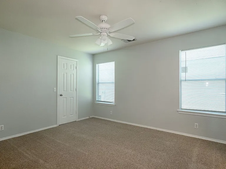 14312 Cummins Way — Photo 8