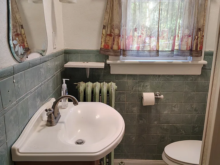 85 Main St #1 — Photo 20