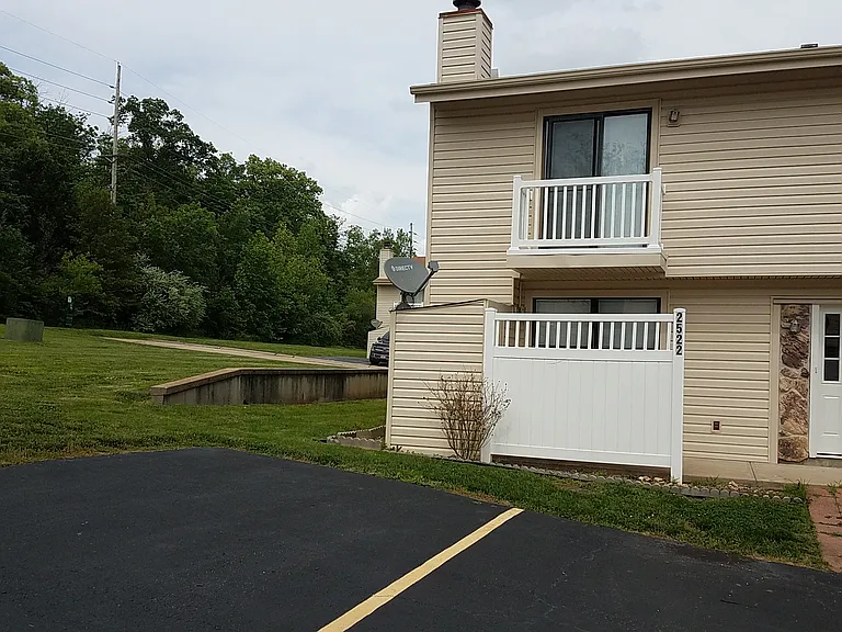 2522 Weldon Ct — Photo 2