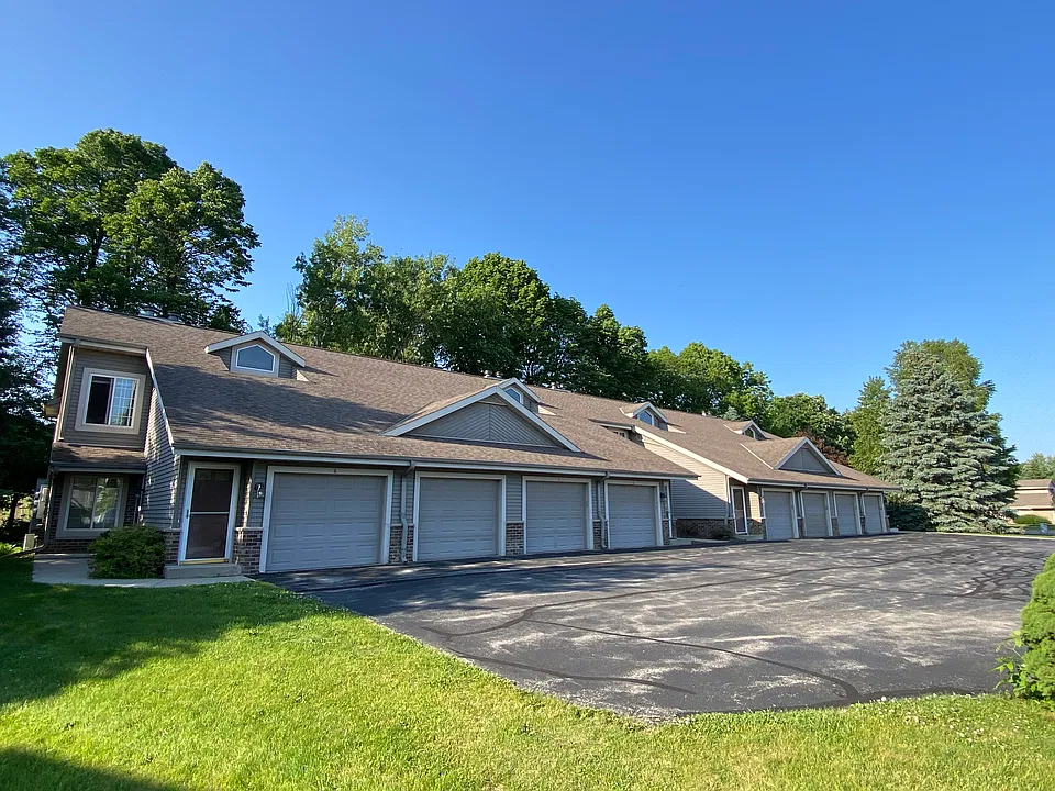 714 Shepherds Dr #8