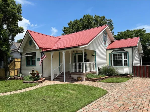 3821 Derbigny St, Metairie, LA 70001