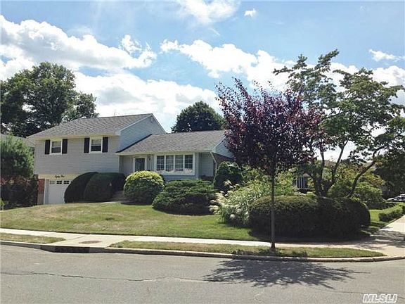 3rd image of 84 Belmont Cir