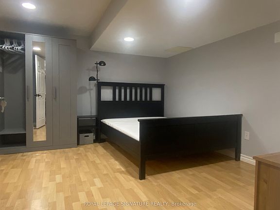 5th image of 72 Whitehorn Cres #B-8