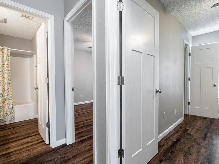 1323 N Dryden Ct #1 — Photo 14