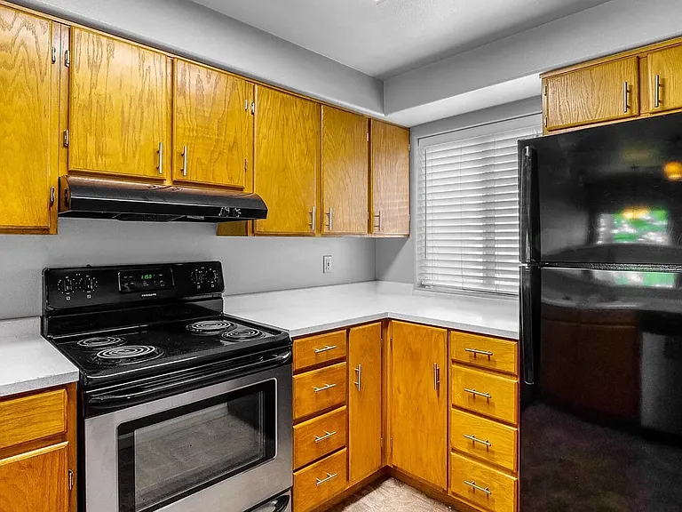 2900 W Marina Dr #303 — Photo 8