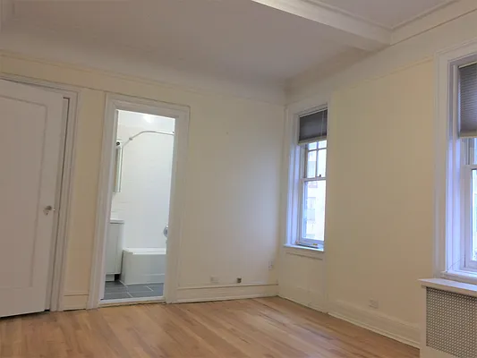 Rented by Everrock Equities | media 24