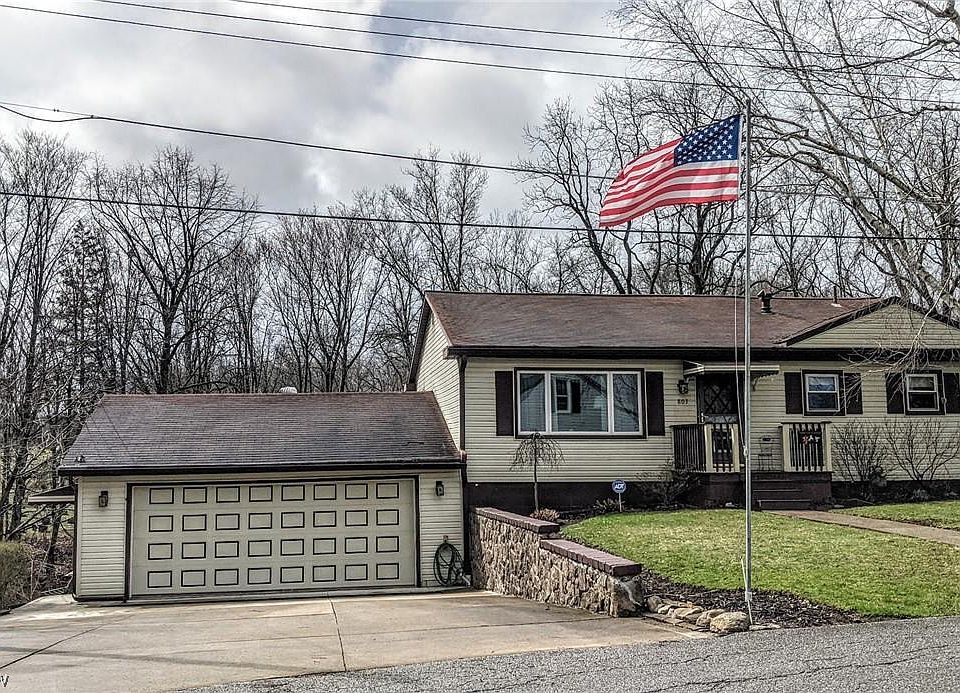 1st image of 803 Hilltop Dr