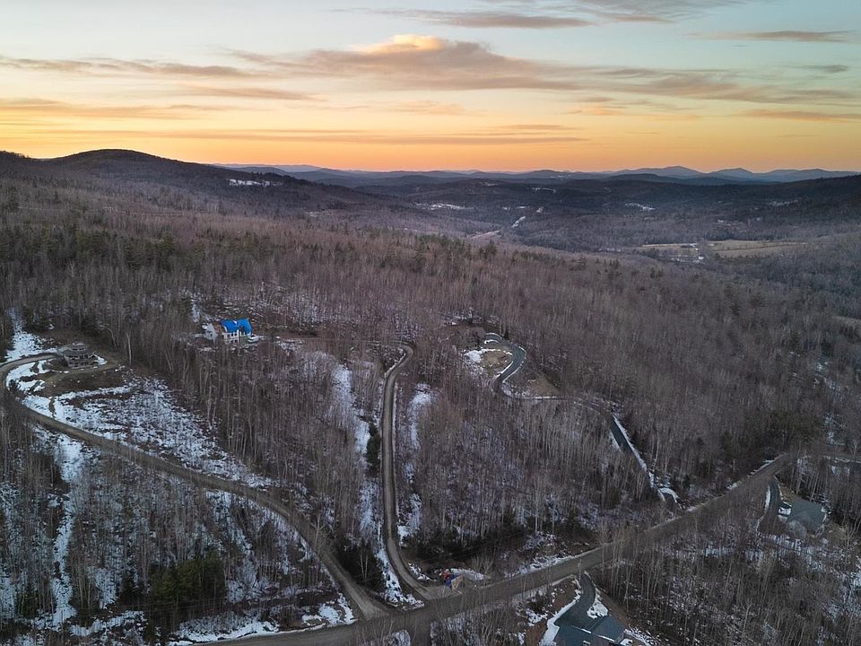 1st image of 150 North Peak Drive
