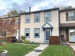 11 Shetland Cir, Horsham, PA 19044