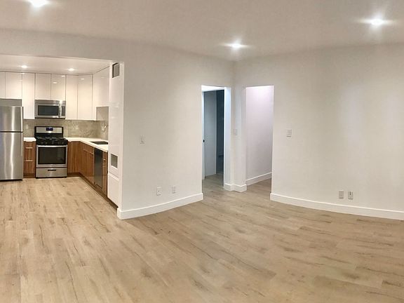 2nd image of 634 Westminster Ave #1-5