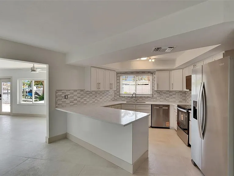 1492 Sea Gull Dr S — Photo 27