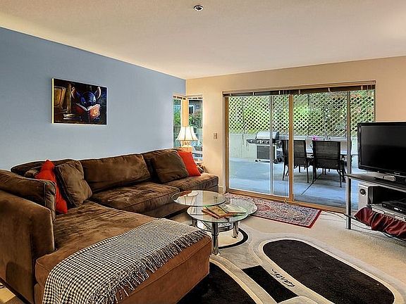 Great Room toward Patio