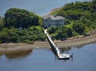 1 Jonathan Is, Narragansett, RI 02882