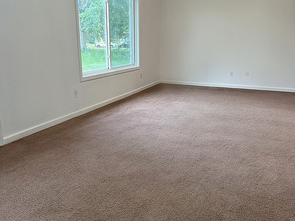 3rd image of 2909 Travis St